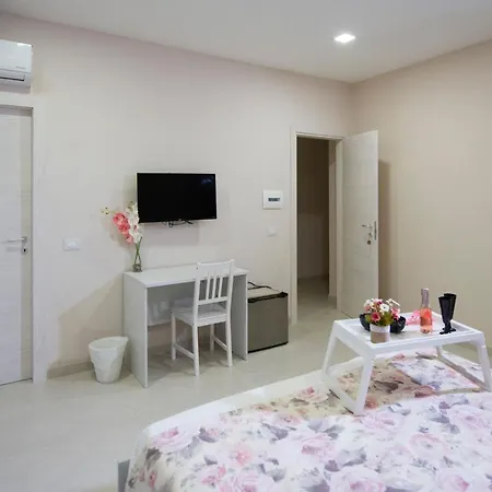 Bed & Breakfast Cammaroomi Neapol