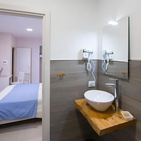 Cammaroomi 3* Nápoles