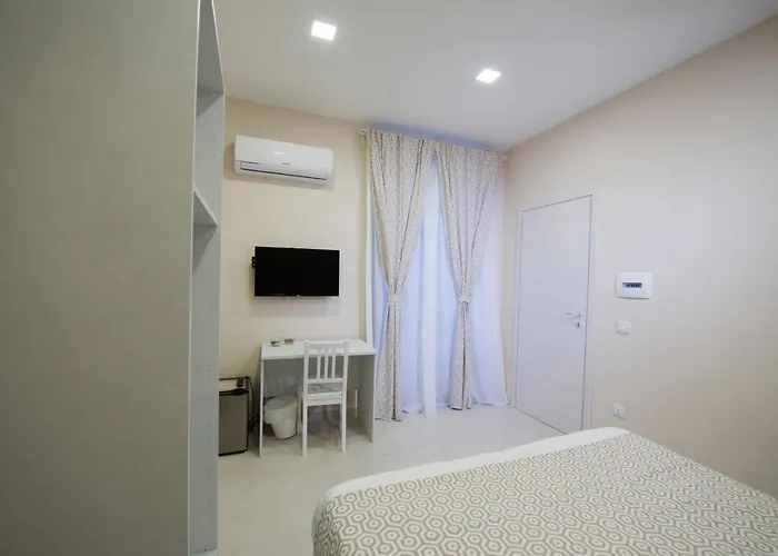 Cammaroomi 3* Неаполь