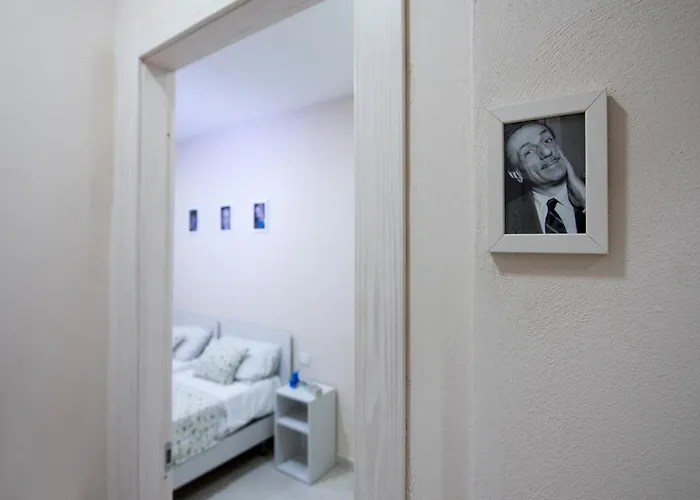 Cammaroomi 3* Неаполь