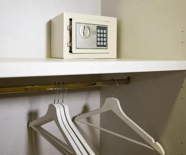 Cammaroomi 3* Неаполь